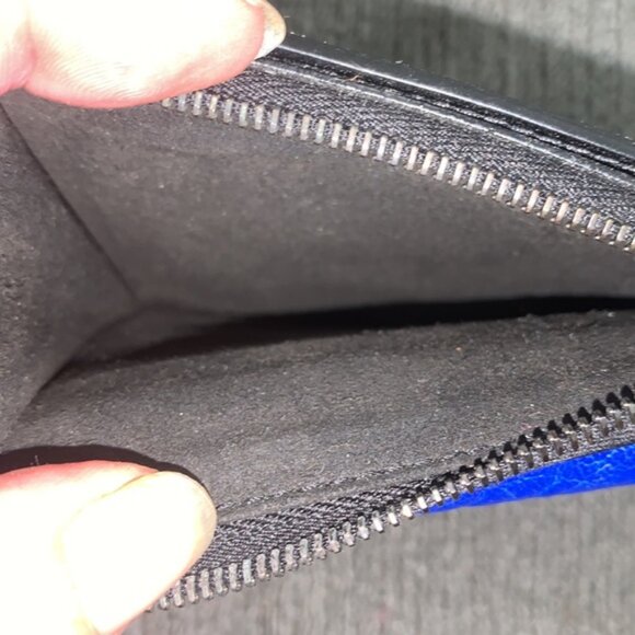 30 Studio Maggio Wallet Womens Small Black Blue Leather Snap Clutch Zip Wristlet - Picture 11 of 14